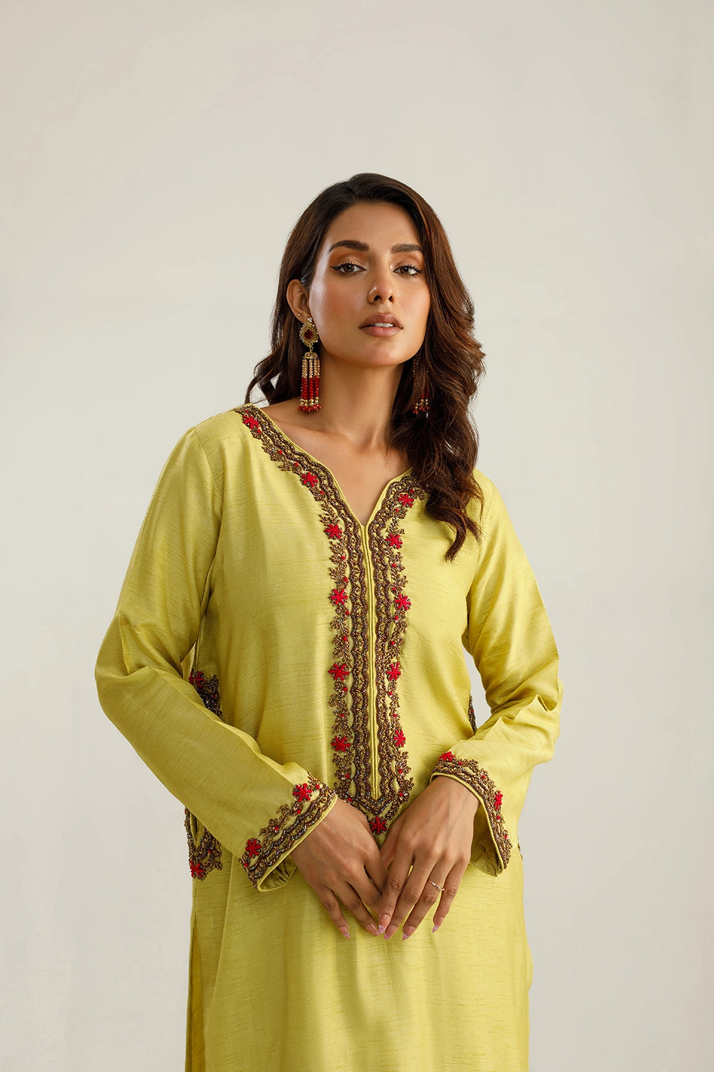 Alara by Nadia Khan Official