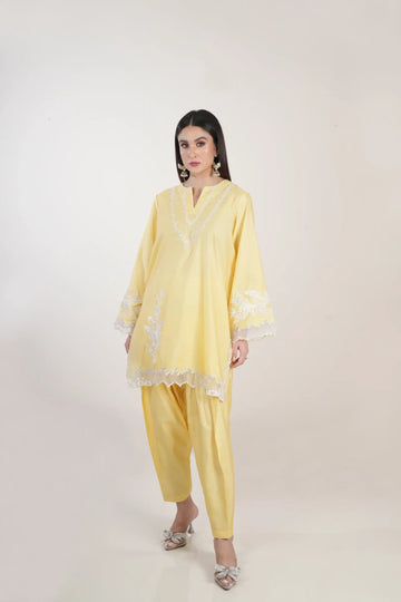 Romaisa by Nadia Khan