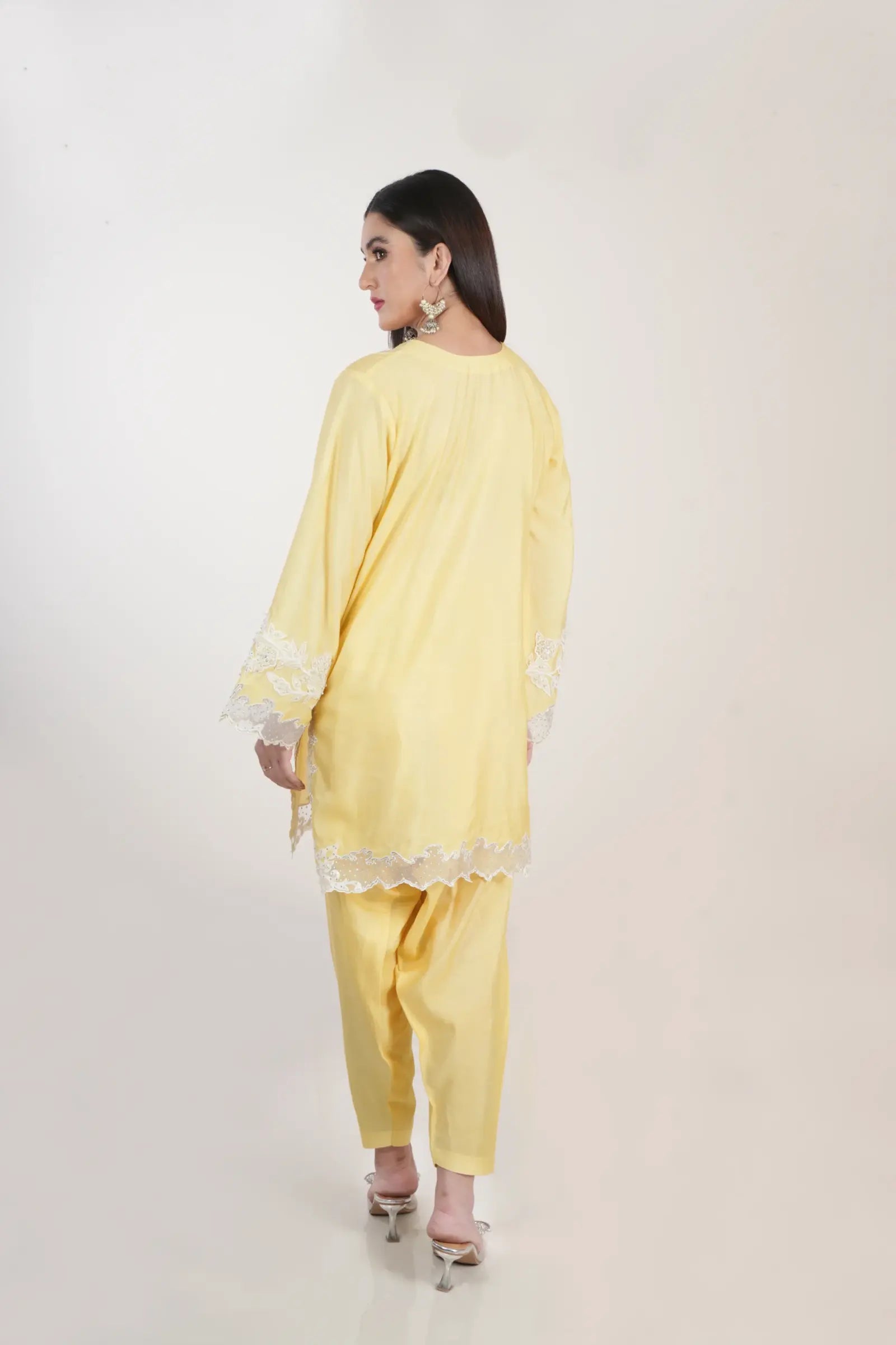 Romaisa - Pakistani Clothing Brands
